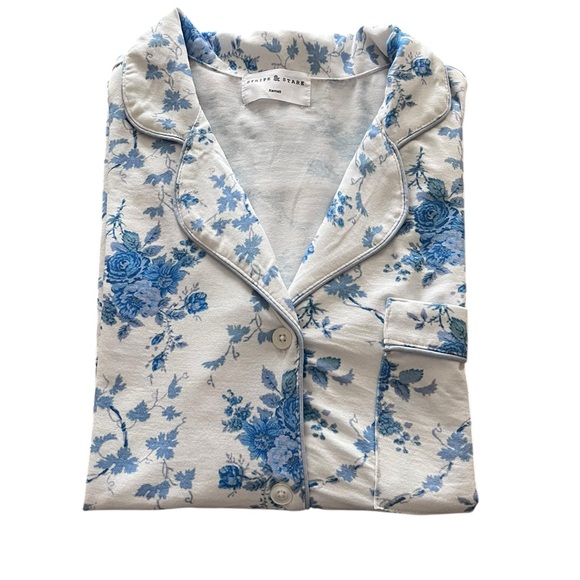Stripe & Stare X Love Shack
Fancy PJ Top La Vie En Rose - Picture 1 of 9